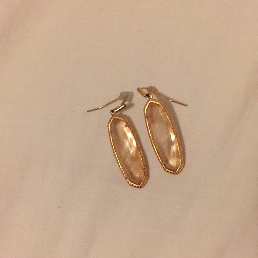 ‼️SALE‼️Rose gold Kendra Scott earrings